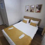 Konut Wooden House Hotell 2*