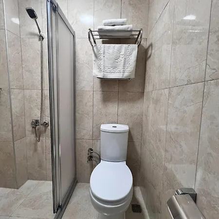 Ξενοδοχείο Konut Wooden House 2*