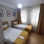 Konut Wooden House 2* Istanbul